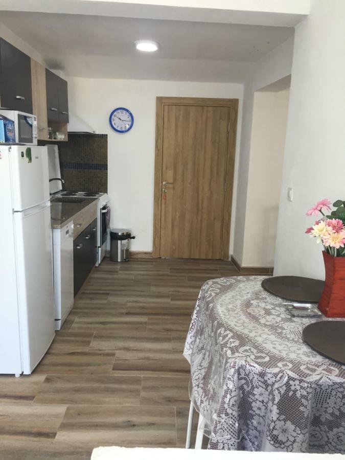 Villa Milka Utjeha Exteriör bild
